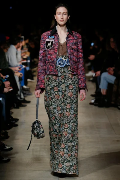 Look 20